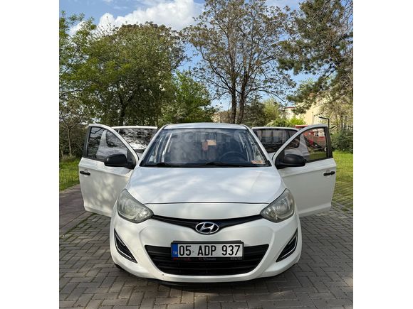 Sahibinden Hyundai i20 1.2 D-CVVT Jump 2012 Model DEĞİŞENSİZ-TRAMERSİZ