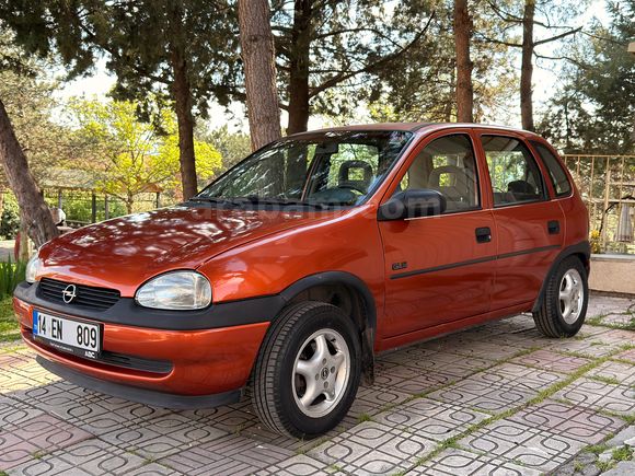 Sahibinden 130 BİN KM'DE  Opel Corsa 1.4 GLS XE  KLİMALI