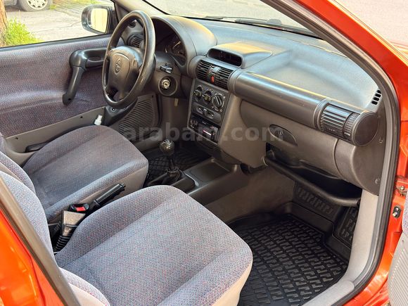 Sahibinden 135 BİN KM'DE  Opel Corsa 1.4 GLS XE  KLİMALI