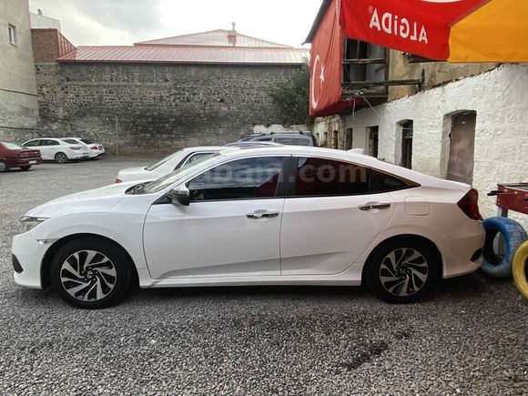 Sahibinden Honda Civic 1.6i VTEC Eco Executive 2017 Model 