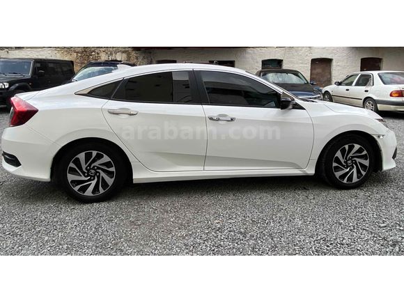 Sahibinden Honda Civic 1.6i VTEC Eco Executive 2017 Model 