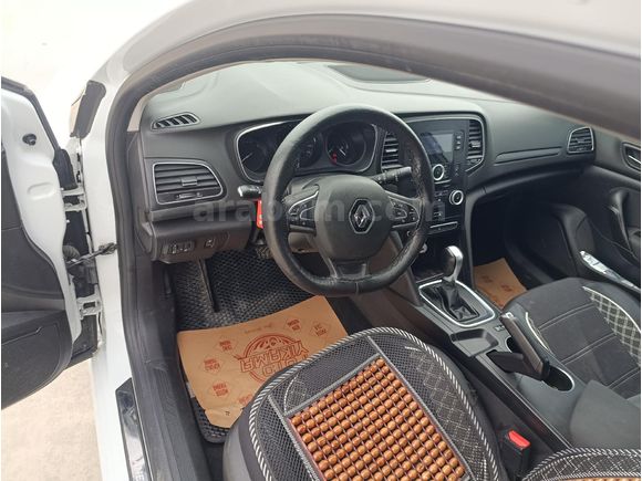 Sahibinden Renault Megane 1.3 TCe Joy 2020 Model