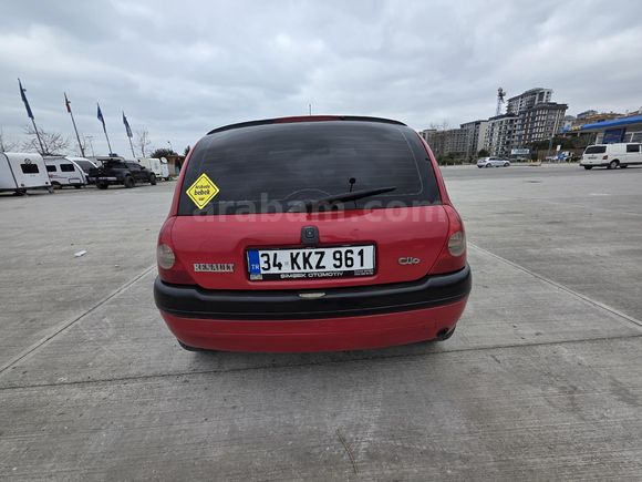 Sahibinden Renault Clio 1.4 RTA 2000 Model