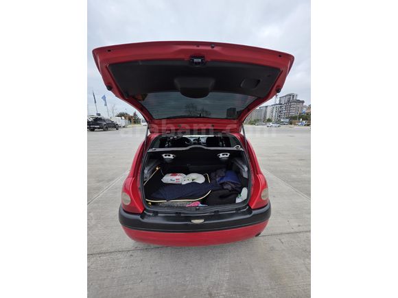 Sahibinden Renault Clio 1.4 RTA 2000 Model