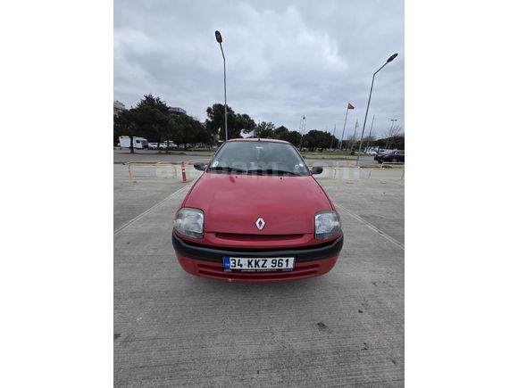 Sahibinden Renault Clio 1.4 RTA 2000 Model