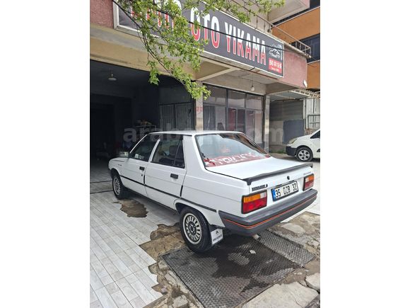Sahibinden Renault R 9 1.4 Broadway GTE 1992 Model