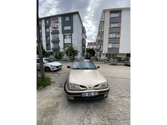 Sahibinden Renault Megane 2.0 RXT 1998 Model 