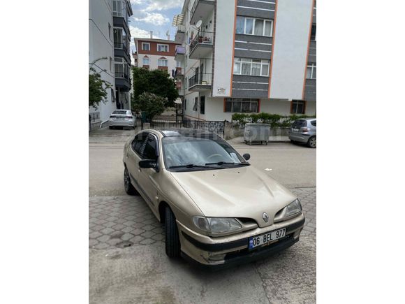 Sahibinden Renault Megane 2.0 RXT 1998 Model 