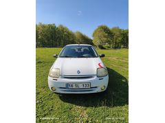 Sahibinden Renault Clio 1.4 Expression 2002 Model