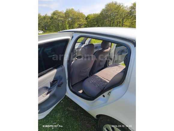 Sahibinden Renault Clio 1.4 Expression 2002 Model