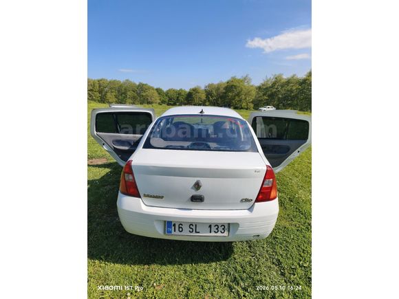Sahibinden Renault Clio 1.4 Expression 2002 Model