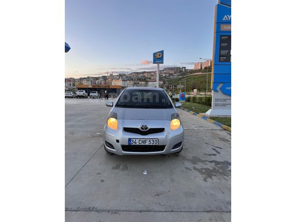 Sahibinden Toyota Yaris 1.4 D-4D Terra 2011 Model  Gri