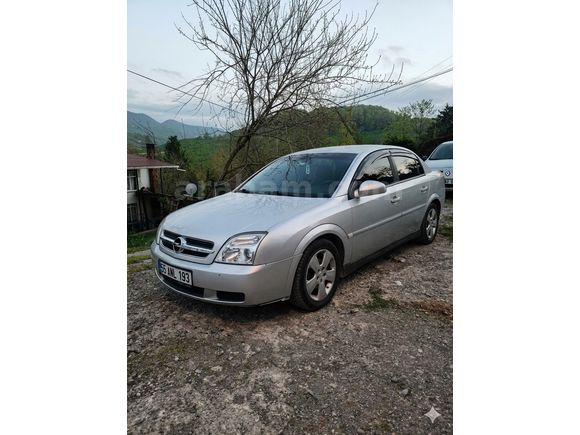 1.6 C kasa Comfort 2003 Model  325000 km Gri (Gümüş)