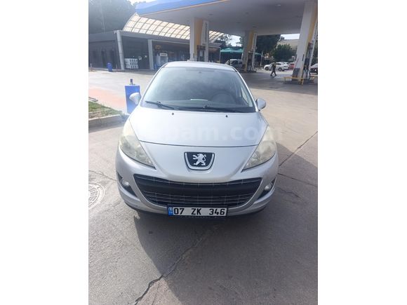 Galeriden Peugeot 207 1.6 VTi Active 2012 Model İstanbul