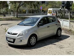 Sahibinden Hyundai i20 1.2 MPI Team 2010 Model 