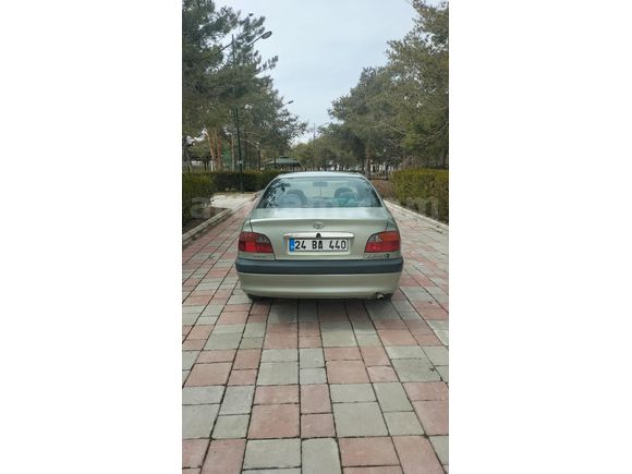 Sahibinden Toyota Avensis 2.0 Sol OTOMATİK 2000 Model