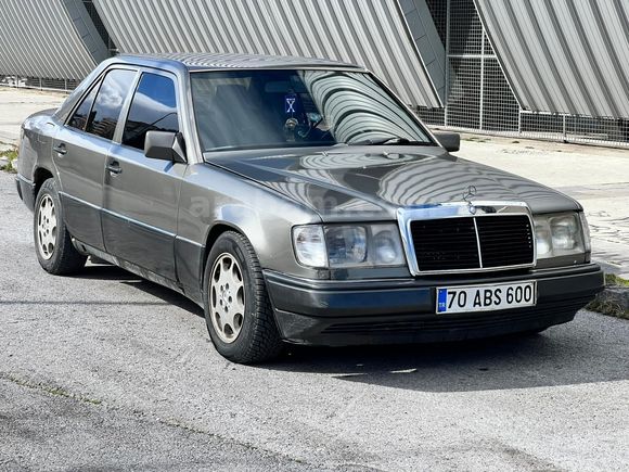 Sahibinden Mercedes - Benz E 200 1990 Model