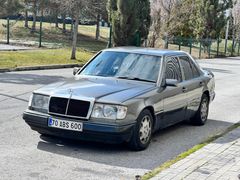 Sahibinden Mercedes - Benz E 200 1990 Model