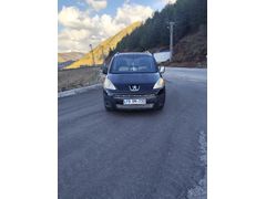Sahibinden Peugeot Partner 1.6 HDI Comfort 2011 Model