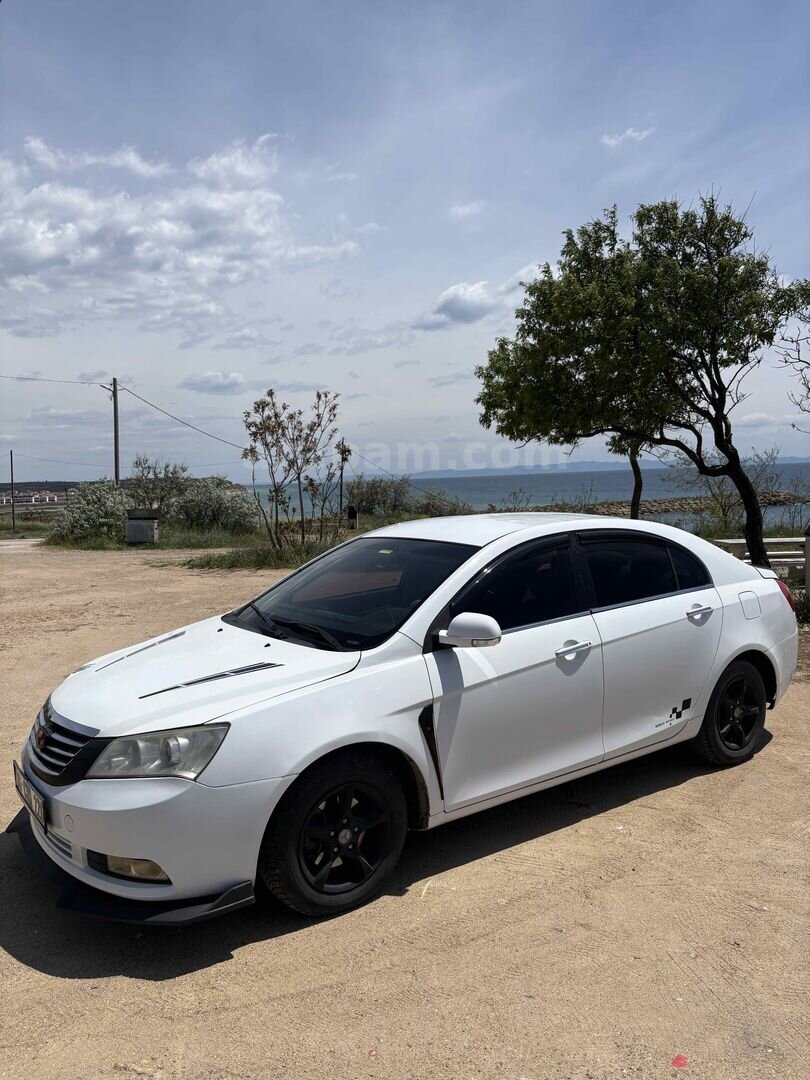 Sahibinden Geely Emgrand 1.5 GSL Premium 2010 Model İstanbul 134.752 km Beyaz 3