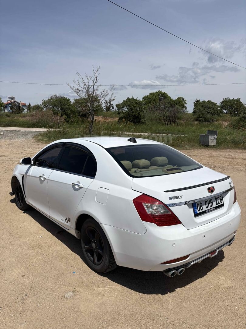 Sahibinden Geely Emgrand 1.5 GSL Premium 2010 Model İstanbul 134.752 km Beyaz 4