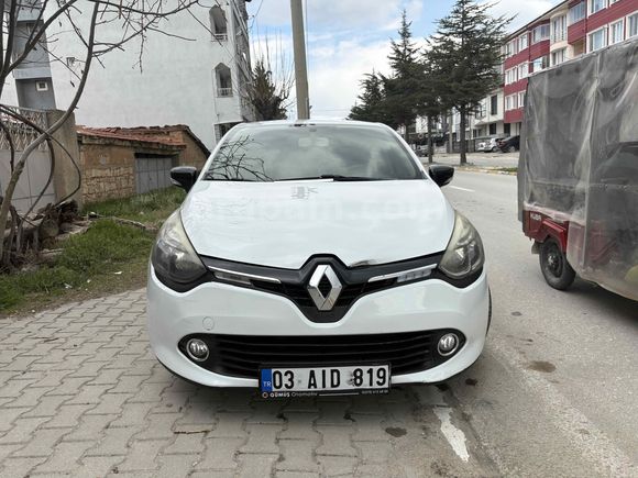 Sahibinden Renault Clio 1.2 Touch 2014 Model 