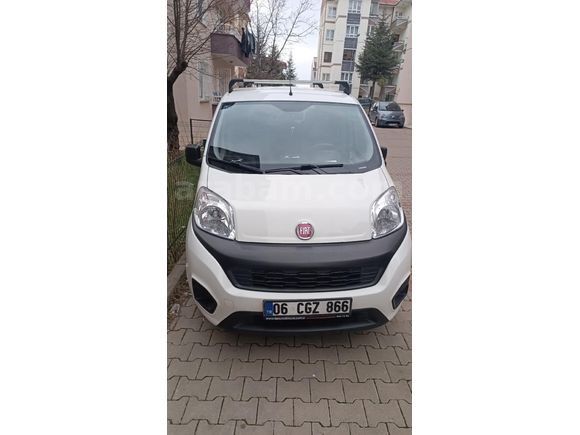 arabam  temiz bakımlı muhane yeni kazasız belasız yoktur alanlara şimdiden hayırlı olsun araba başında pazarlık olur