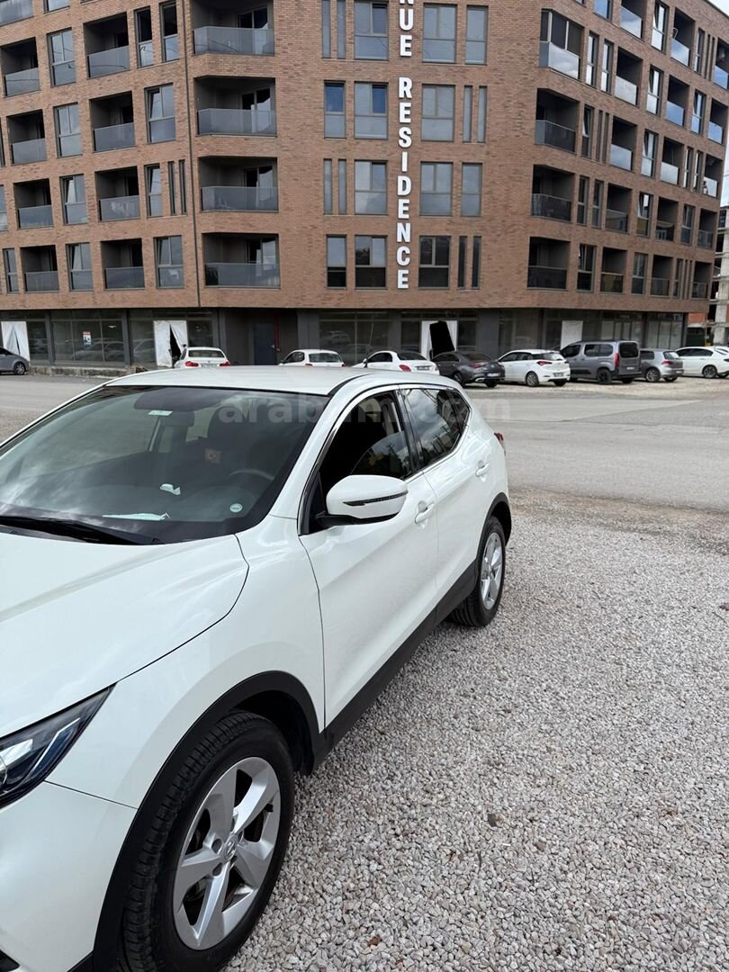 Sahibinden Nissan Qashqai 2018 Model Hatasız Boyasız 3
