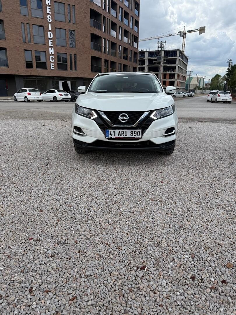 Sahibinden Nissan Qashqai 2018 Model Hatasız Boyasız 6