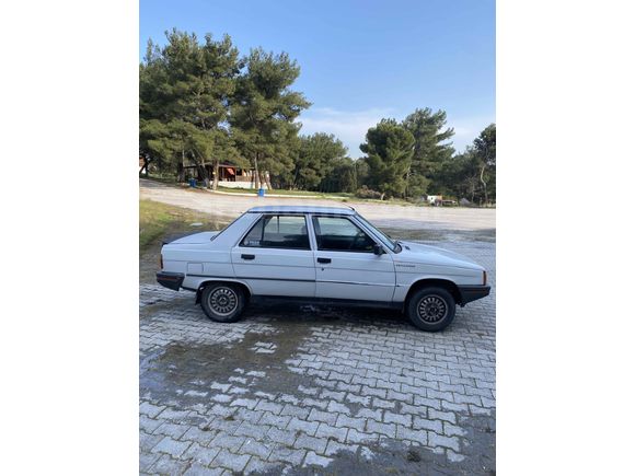 Sahibinden Renault R 9 1.4 Broadway 1988 Model 