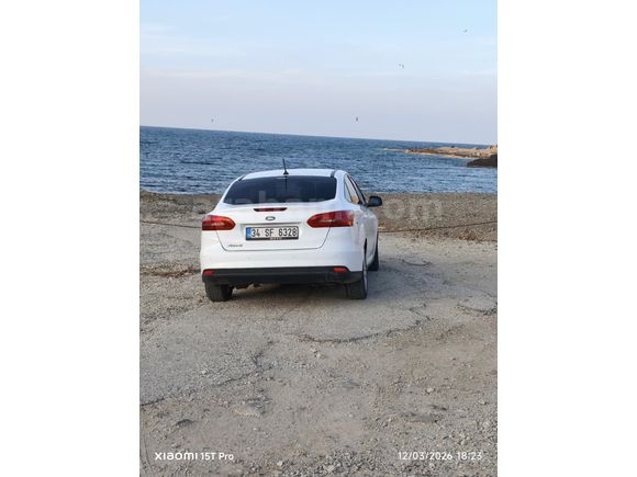 Sahibinden Ford Focus 1.6 TDCi Trend X 2017 Model  195.000 km Beyaz