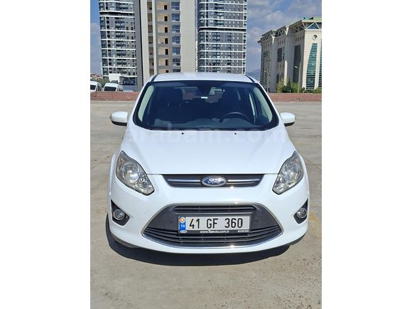 İlk sahibinden 2012 model Ford C-Max 1.6 Trend