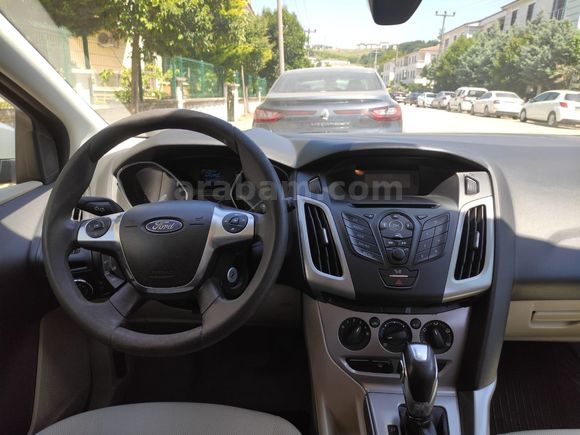 Sahibinden Ford Focus 1.6 Ti-VCT Style 2012 Model