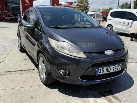 Sahibinden Ford Fiesta 1.4 TDCi Titanium X 2010 Model 