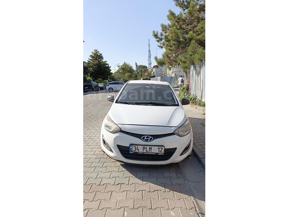 Sahibinden Hyundai i20 1.4 CRDi Jump 2014 Model  116.000 km Beyaz
