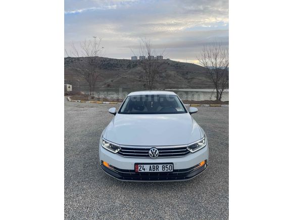 Sahibinden Volkswagen Passat 1.4 TSi BlueMotion Comfortline 2016 Model  123.000 km Beyaz