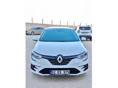 Megane 4  Faz 2 İcon paket Cam Tavan 27.000 km
