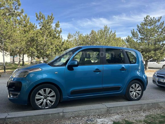 Sahibinden Citroen C3 Picasso 1.4 SX 2009 Model 