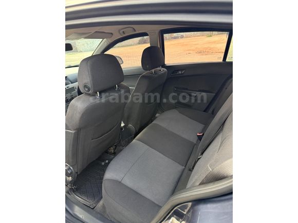 Memurdan Opel Astra 1.3 CDTI Essentia 2010 Model