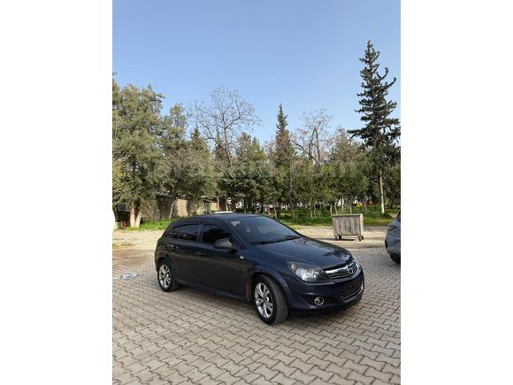 Memurdan Opel Astra 1.3 CDTI Essentia 2010 Model