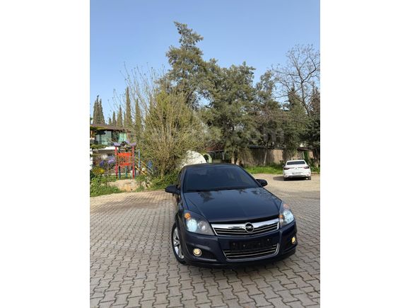 Memurdan Opel Astra 1.3 CDTI Essentia 2010 Model