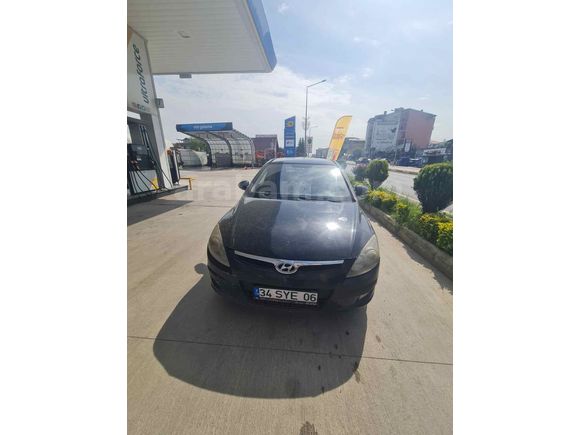 Sahibinden Hyundai i30 1.6 CRDi Team 2011 Model 