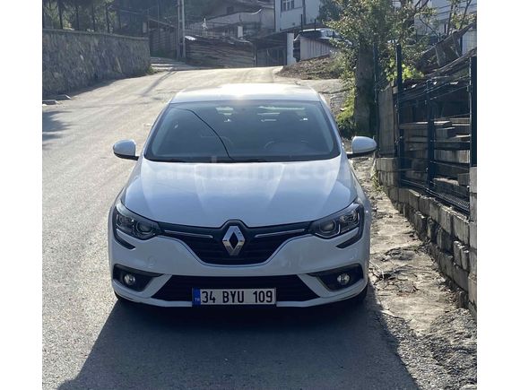 Sahibinden Renault Megane 1.5 Blue DCI Touch 2019 Model 