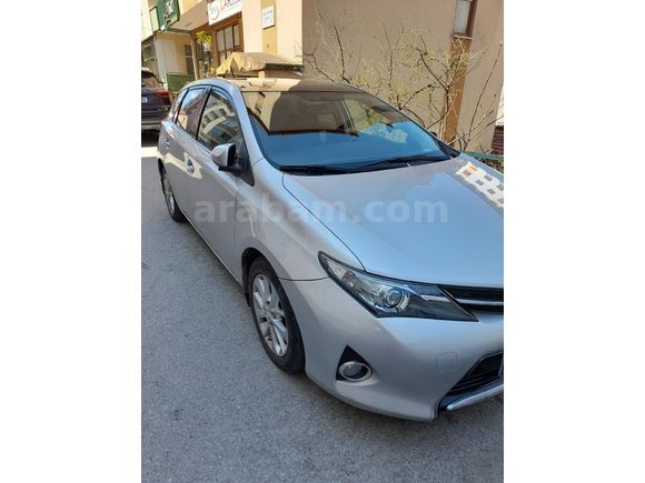 Sahibinden Toyota Auris 1.6 Active Skypack 2013 Model