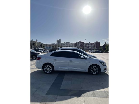 Sahibinden Renault Megane 1.5 dCi Touch 2017 Model 