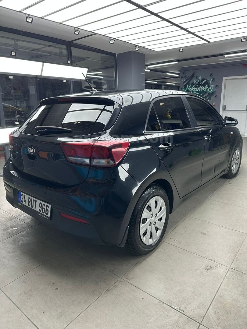 Kia Rio 1.4 CVVT Comfort 2018 Model 7