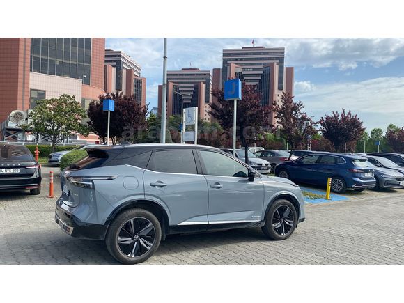 HATASIZ BOYASIZ QASHQAİ PLATİNİUM FIRSATI BU KM'DE BU FİYATA YOK