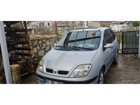 Sahibinden Renault Scenic 1.6 RXT 2001 Model  473.000 km Gri