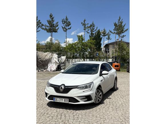 Sahibinden Renault Megane 1.3 TCe Joy 2021 Model 