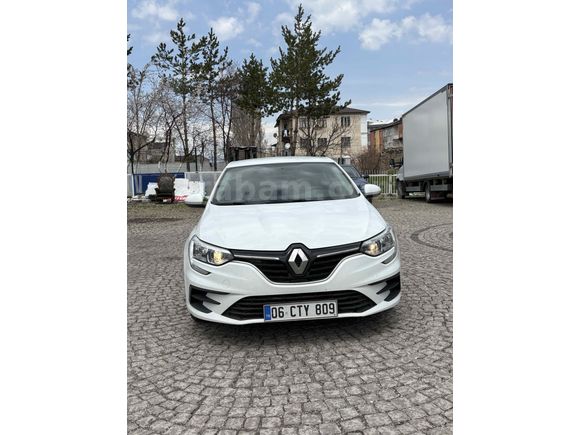 Sahibinden Renault Megane 1.3 TCe Joy 2021 Model 